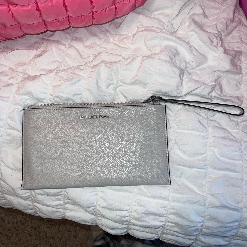Michael Kors wristlet